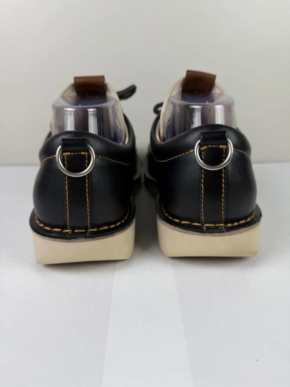 Men's Leather Vintage Coach Shoes - Picture 4 of 12